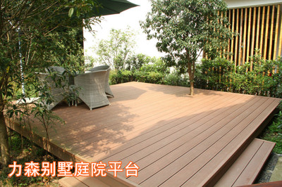 塑木直销广西南宁 DIY拼接户外地板，PE木塑环保材料引领庭院新风尚